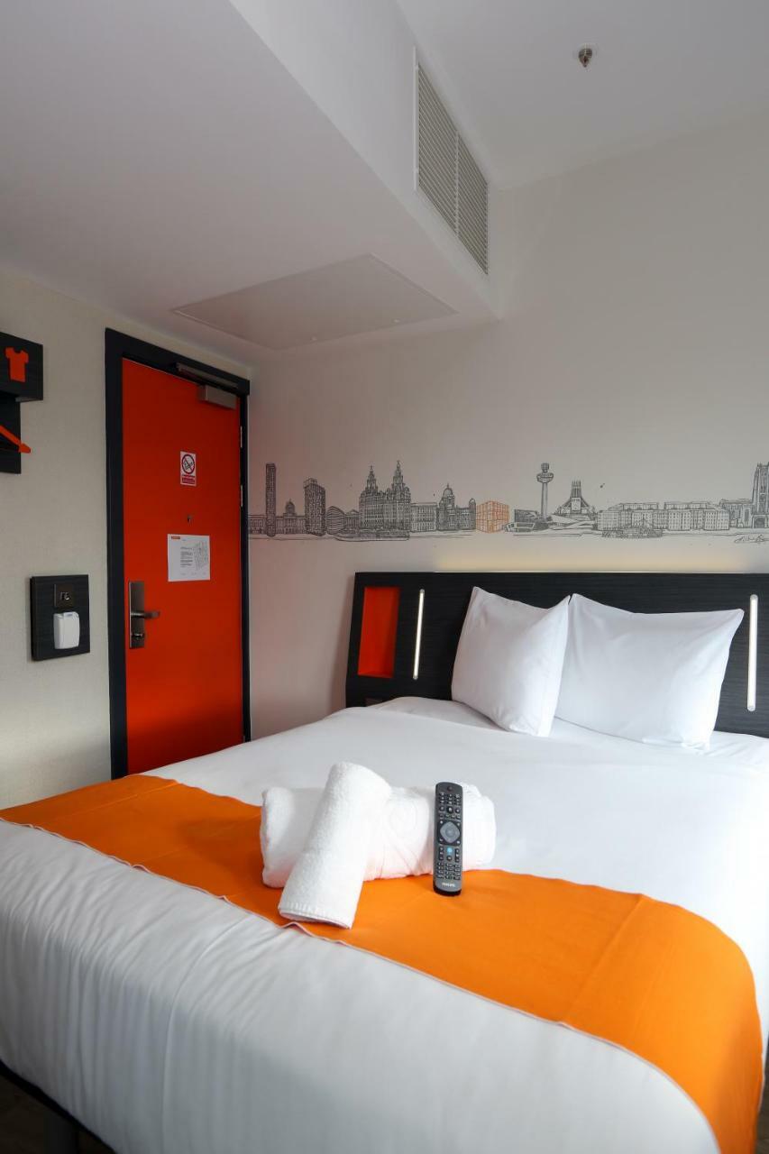 Easyhotel Liverpool Exterior photo