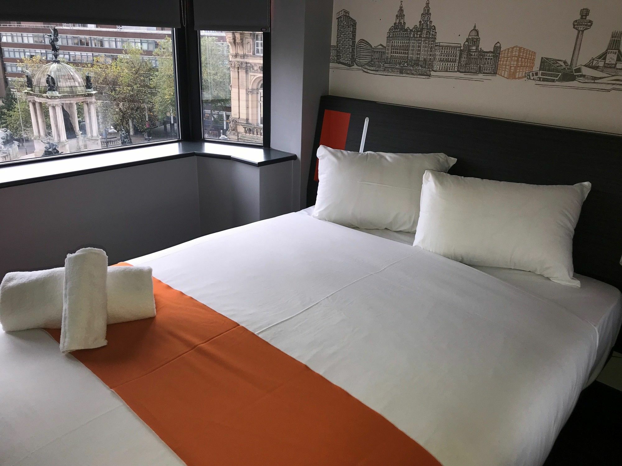 Easyhotel Liverpool Exterior photo